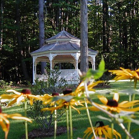 Bed and Breakfast 1868 Crosby House Brattleboro Esterno foto
