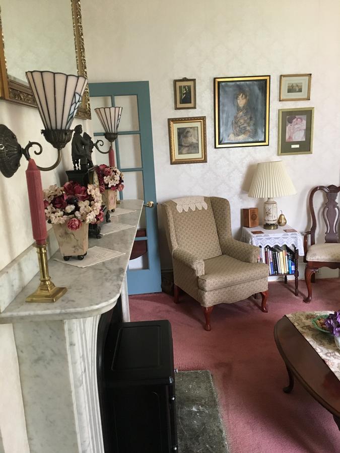 Bed and Breakfast 1868 Crosby House Brattleboro Esterno foto