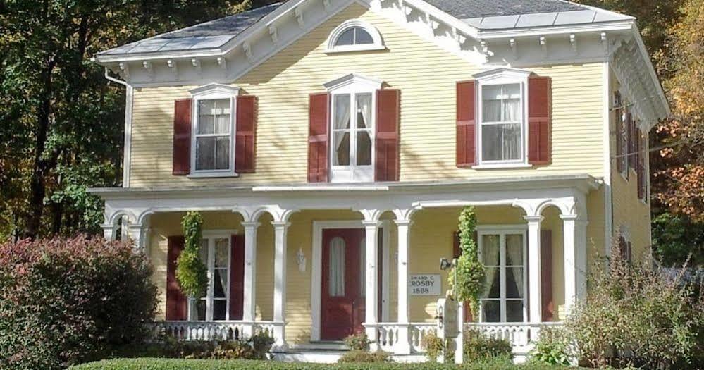 Bed and Breakfast 1868 Crosby House Brattleboro Esterno foto
