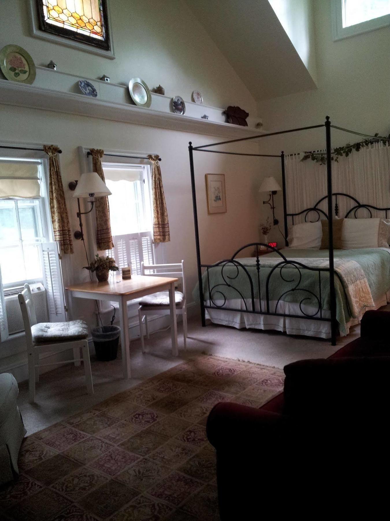 Bed and Breakfast 1868 Crosby House Brattleboro Esterno foto