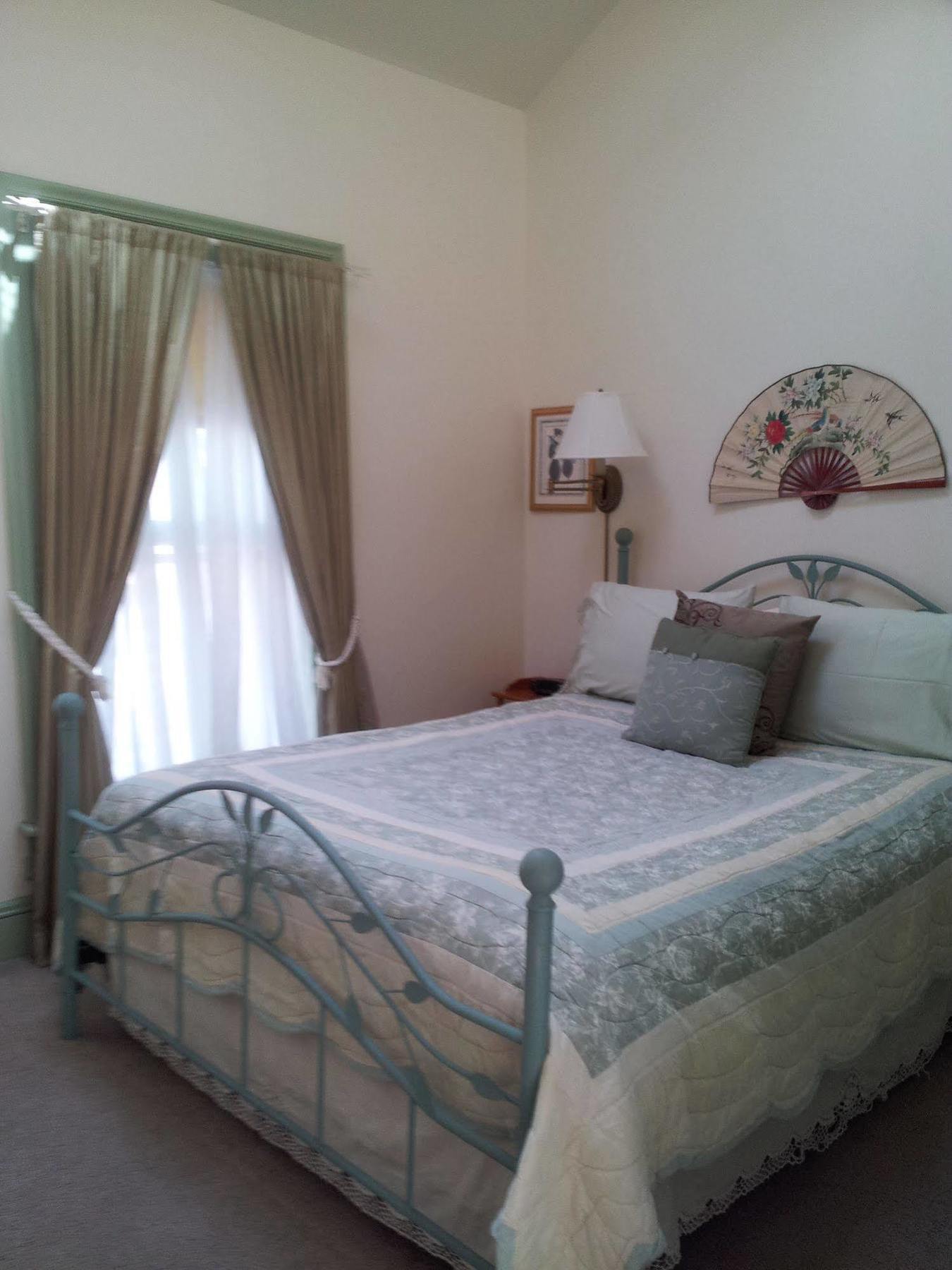 Bed and Breakfast 1868 Crosby House Brattleboro Esterno foto